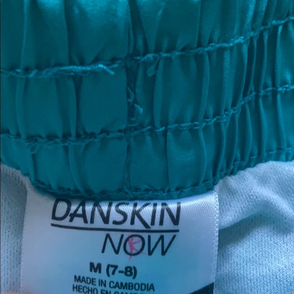 🌵3/$20• Teal and Pink Athletic Shorts - Picture 3 of 3